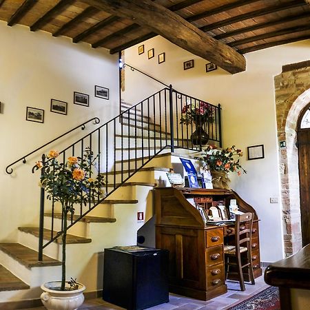 Agriturismo Casale Dei Frontini San Terenziano 외부 사진