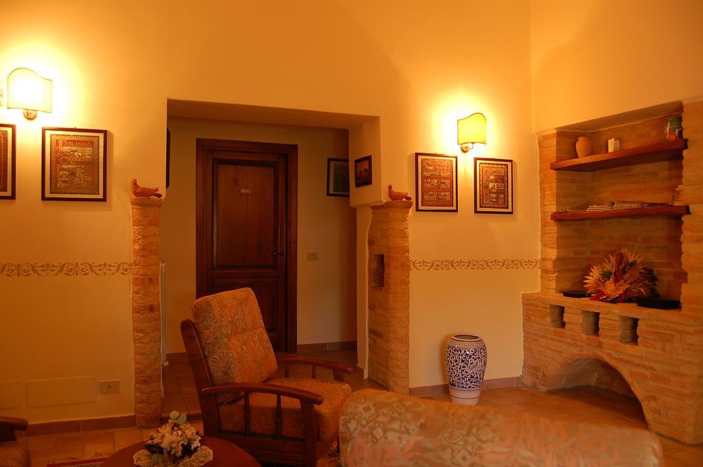 Agriturismo Casale Dei Frontini San Terenziano 외부 사진