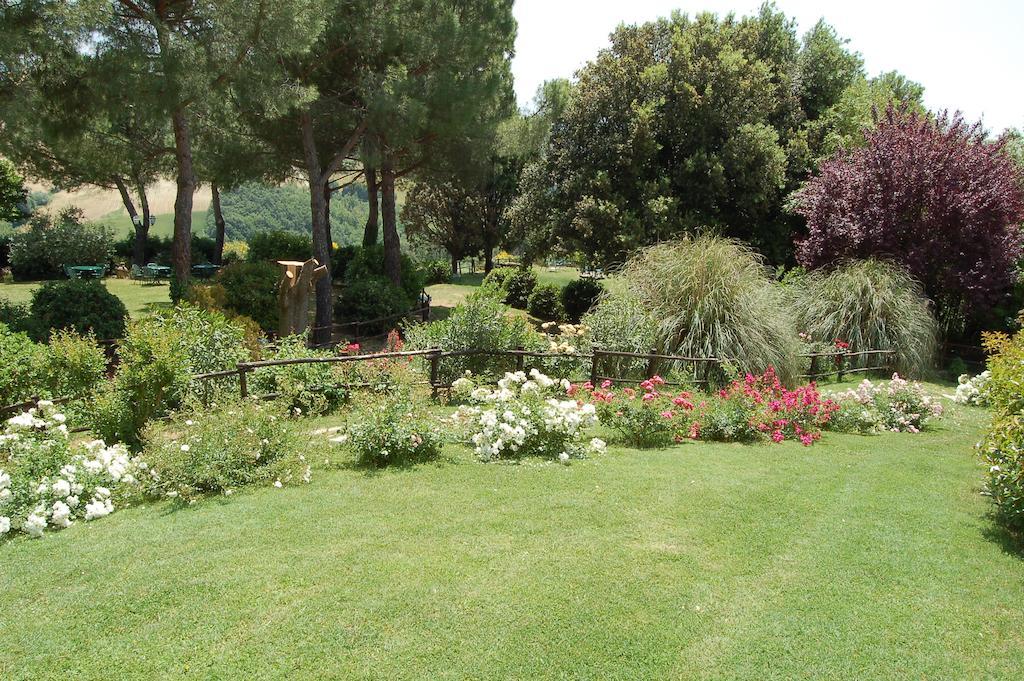 Agriturismo Casale Dei Frontini San Terenziano 외부 사진
