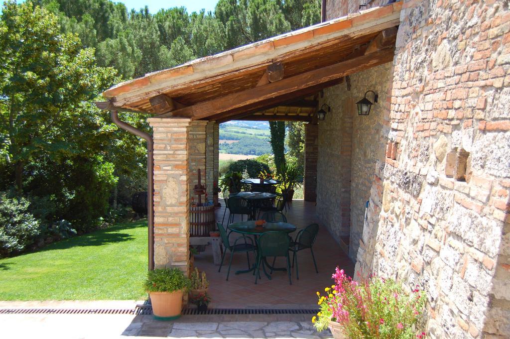 Agriturismo Casale Dei Frontini San Terenziano 외부 사진