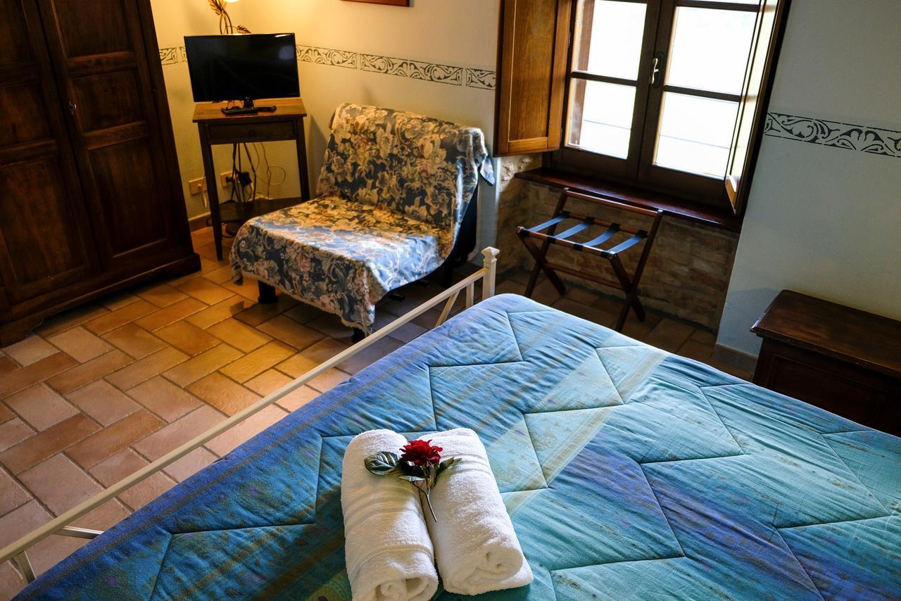 Agriturismo Casale Dei Frontini San Terenziano 외부 사진