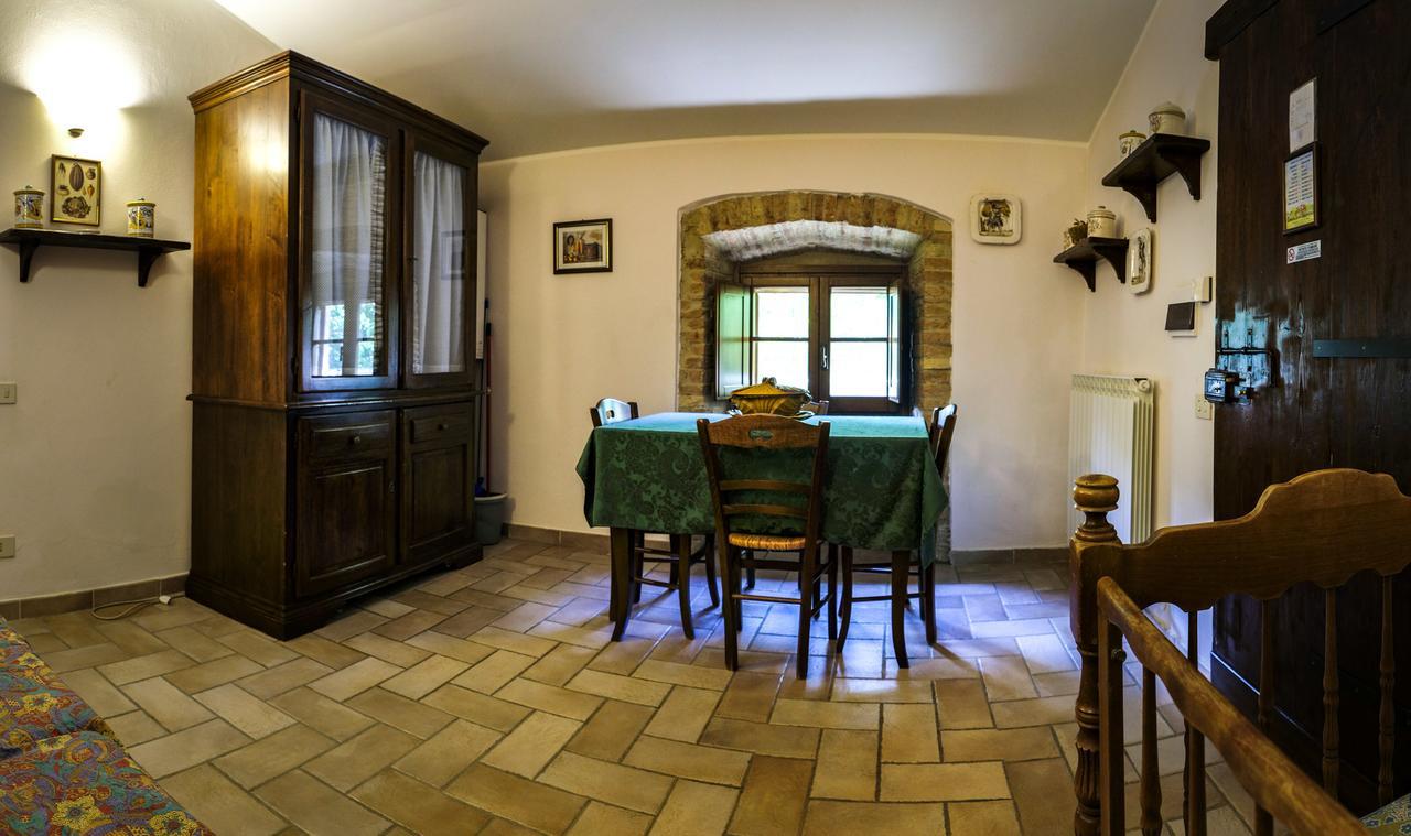 Agriturismo Casale Dei Frontini San Terenziano 외부 사진