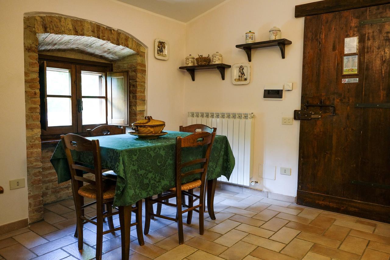 Agriturismo Casale Dei Frontini San Terenziano 외부 사진