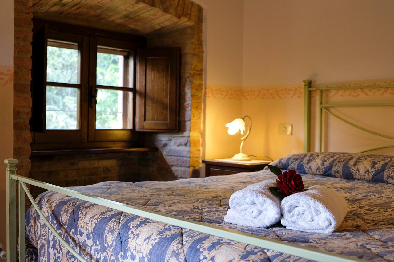 Agriturismo Casale Dei Frontini San Terenziano 외부 사진