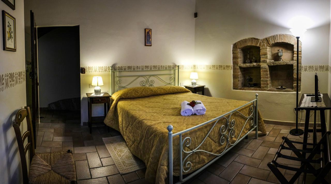Agriturismo Casale Dei Frontini San Terenziano 외부 사진