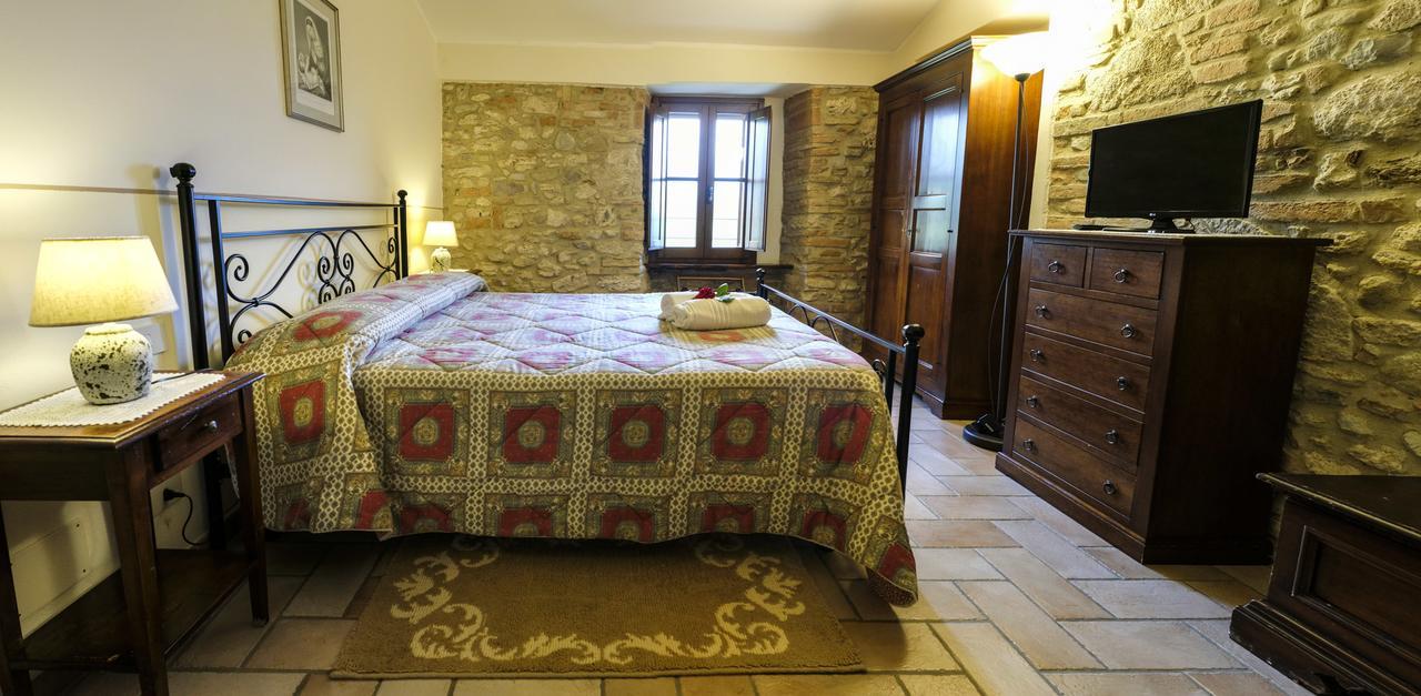Agriturismo Casale Dei Frontini San Terenziano 외부 사진